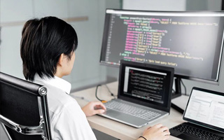 怒江 ,php声明和调用变量的符号是什么？